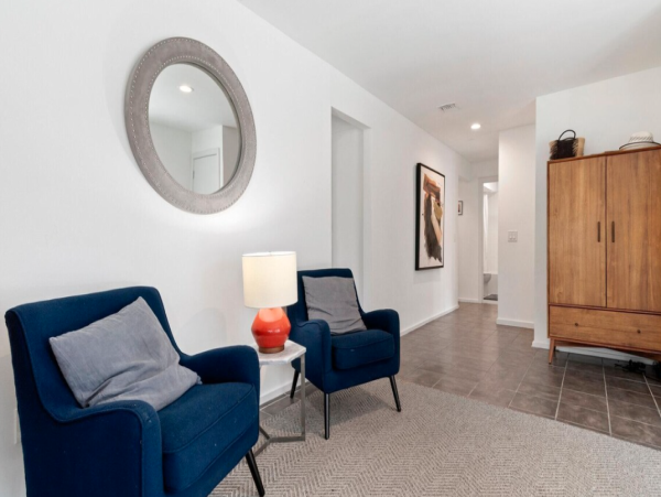 luxury Four_Bedroom Home in Southamptons - Perfect for Families